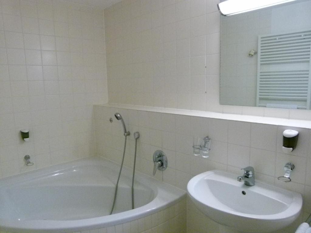 Deluxe Double Room room - Image 1