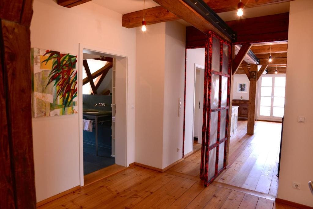 Loft room - Image 2