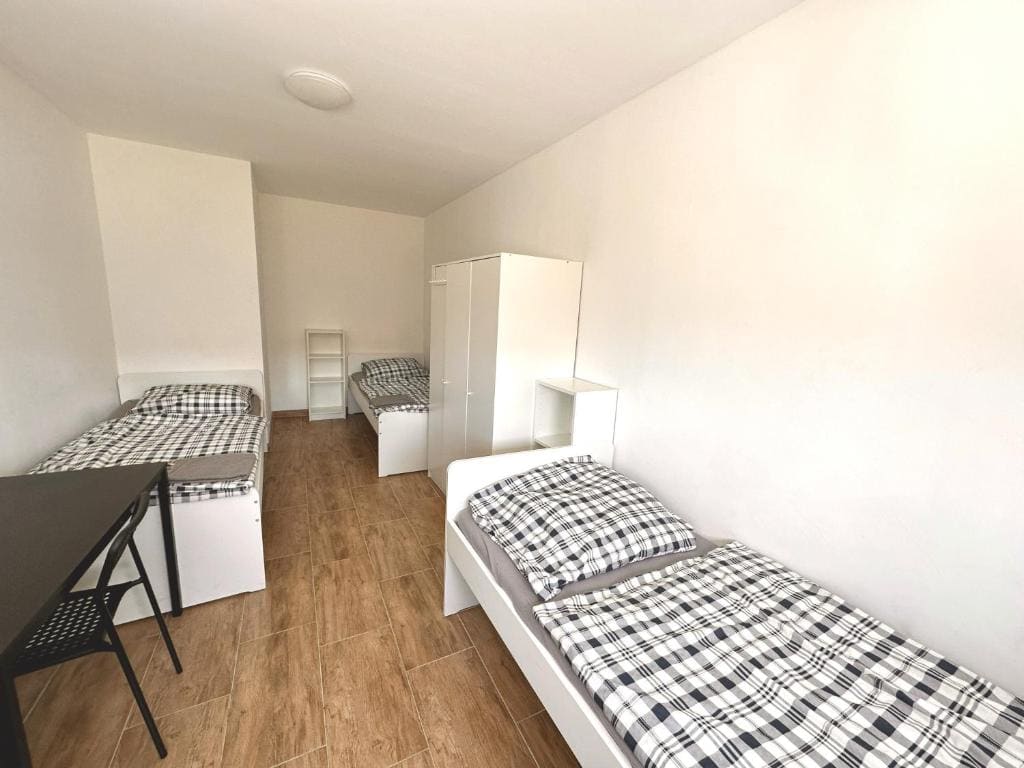 Triple Room with Private External Bathroom room - Image 2