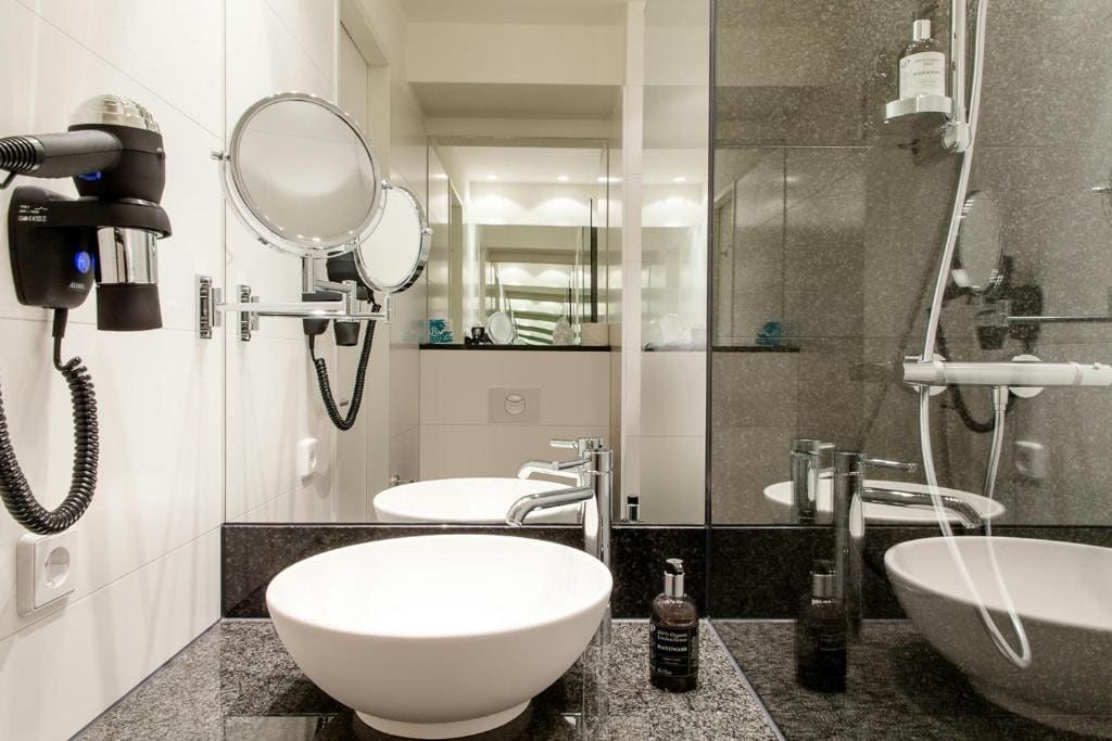 Superior Double Room room - Image 2