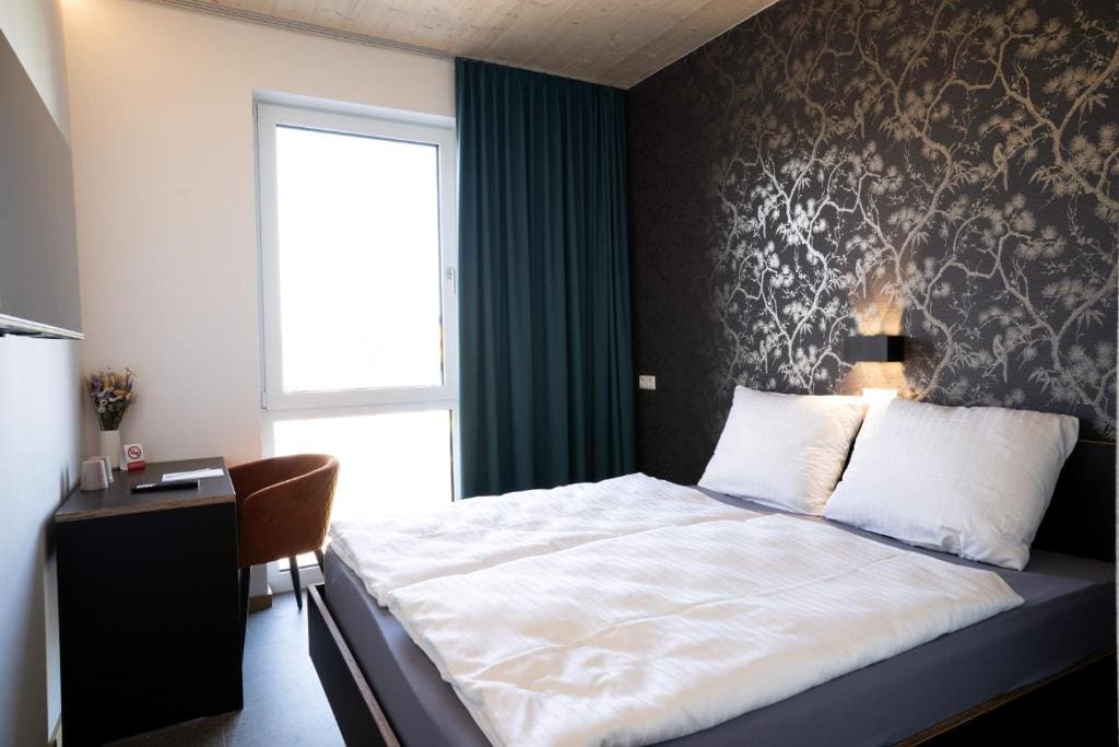 Double Room room - Image 3