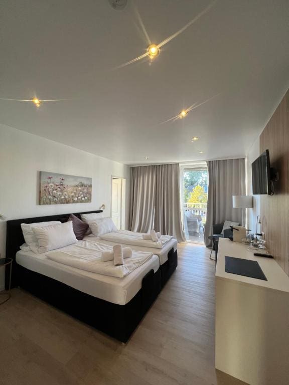 Deluxe Double Room room - Image 1