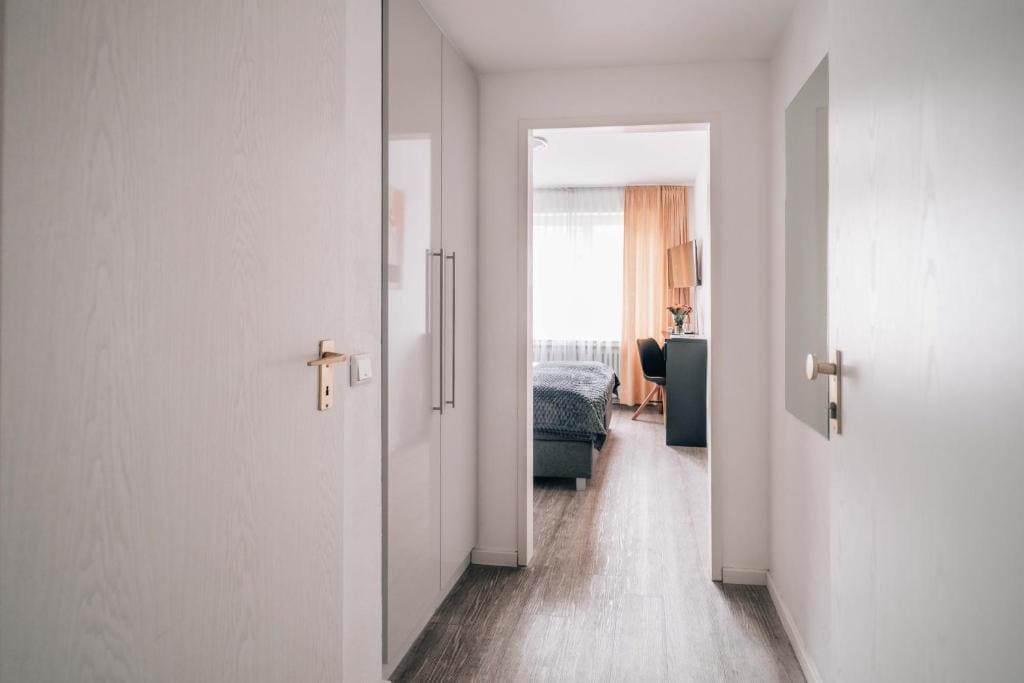 Small Double Room room - Image 1