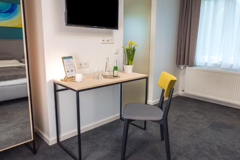 Large Double Room room - Image 3