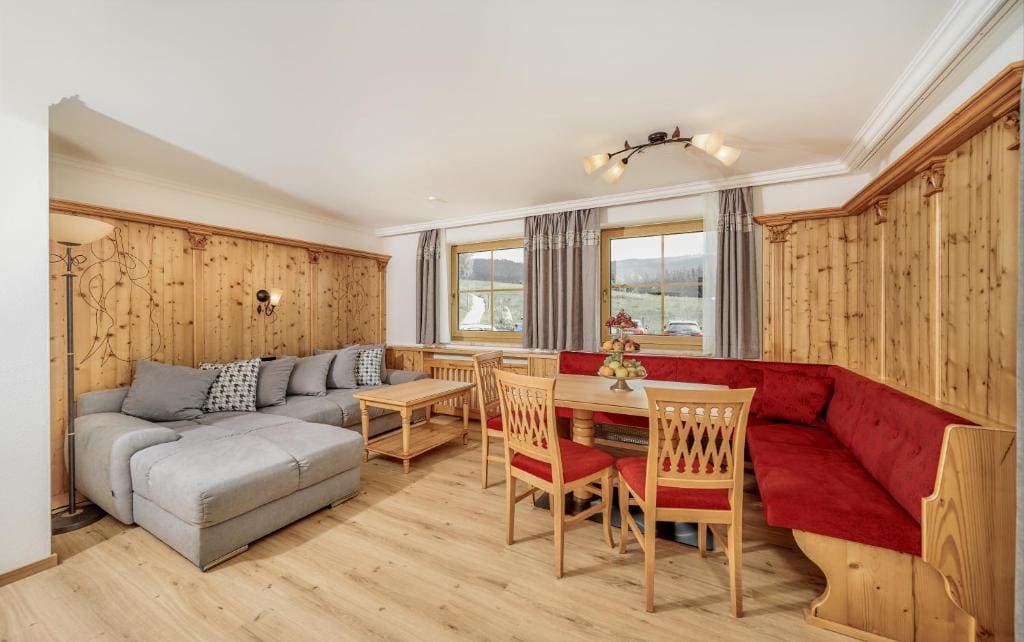 Two-Bedroom Apartment (2-4 Adults) room - Image 1