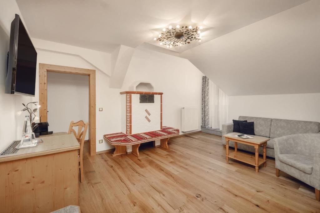 Suite room - Image 1