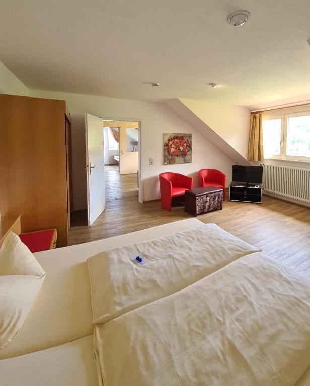 Family Apartment room - Image 2