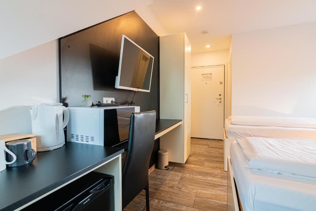 Standard Double Room room - Image 3