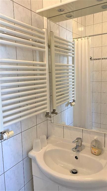 Triple Room with River View room - Image 1