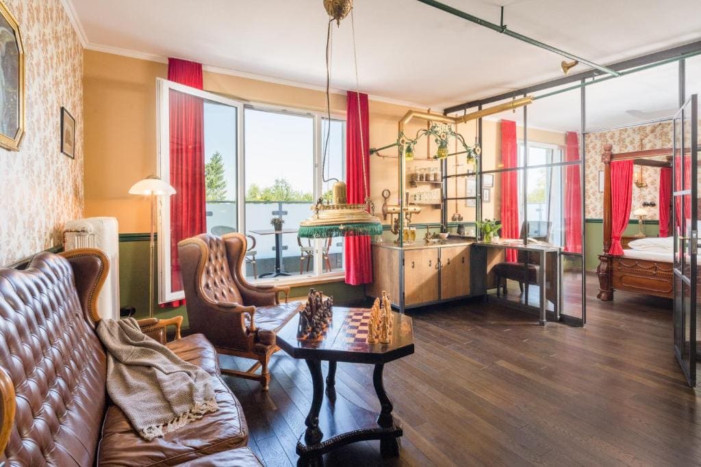 Double Room with Balcony room - Image 1