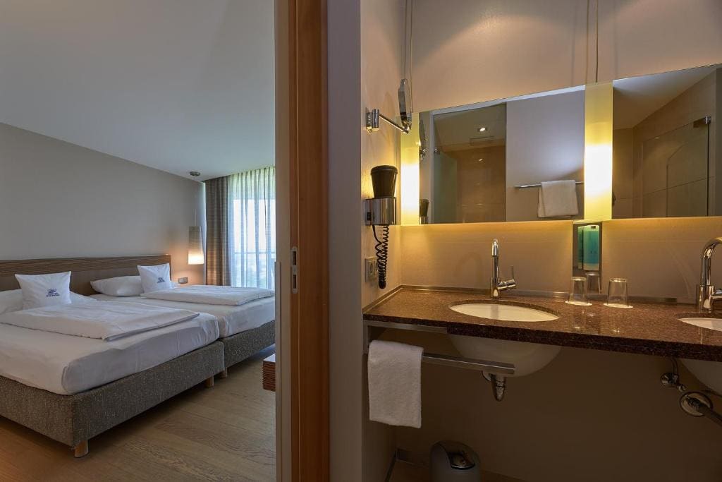 Lake Constance Suite room - Image 3