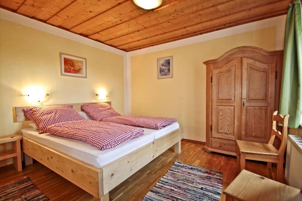 Apartment with Terrace room - Image 2