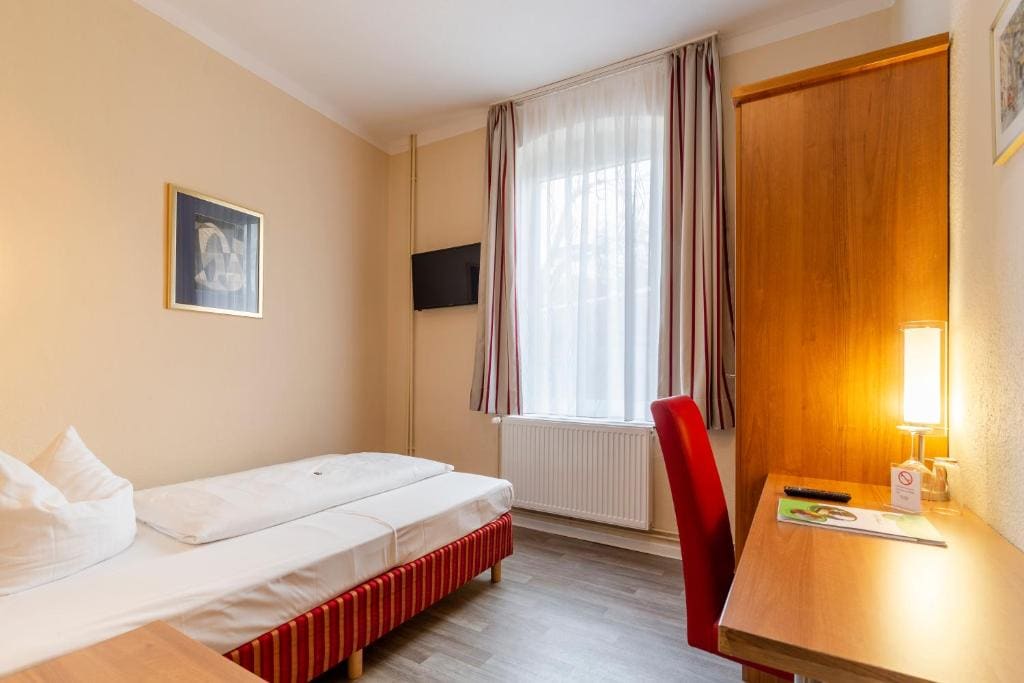 Single Room room - Image 3
