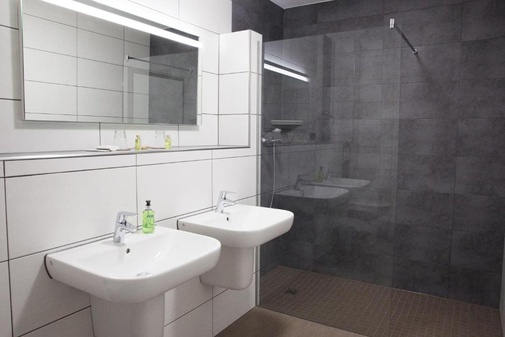 Junior Suite with Garden View room - Image 1