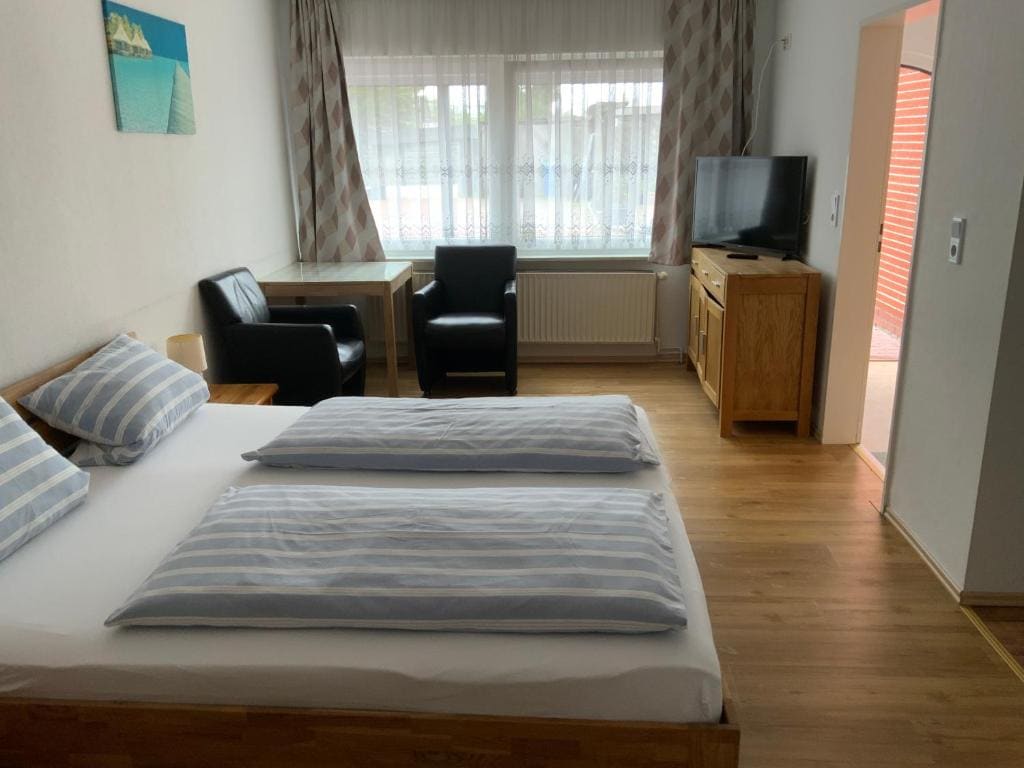 Triple Room with Terrace room - Image 2