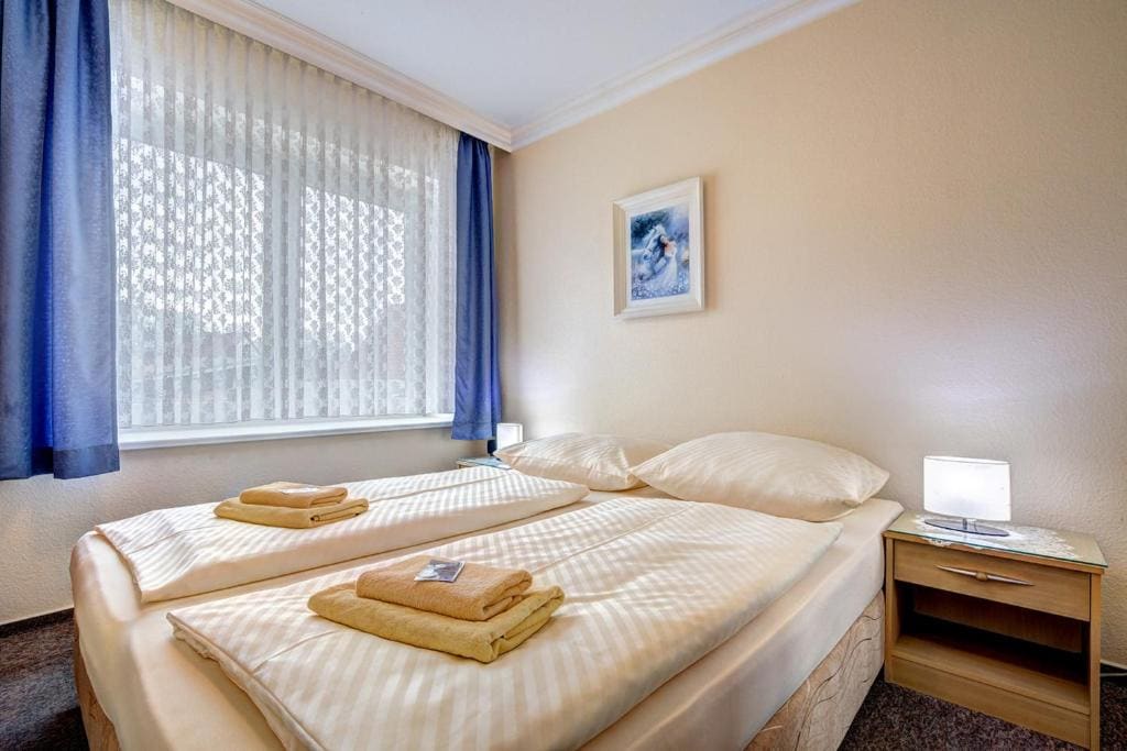 Apartment with Terrace room - Image 1