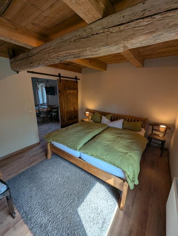 One-Bedroom Apartment room - Image 3