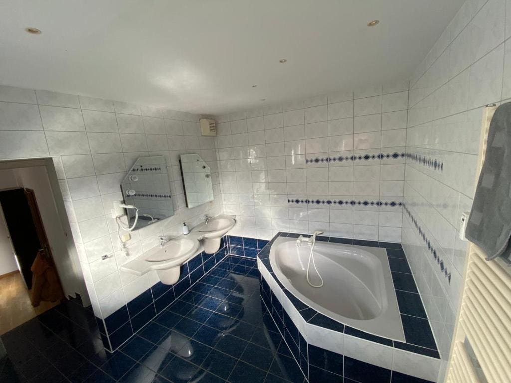 Family Room with Terrace room - Image 2
