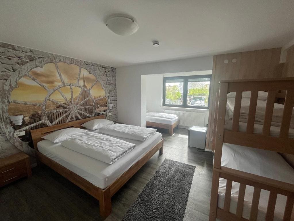 Quadruple Room room - Image 3