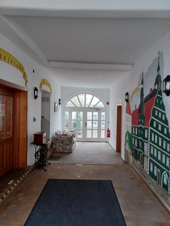 Large Double Room room - Image 2