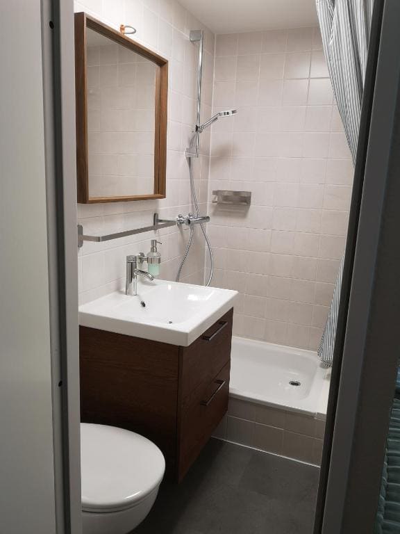 Double Room with Private Bathroom room - Image 1