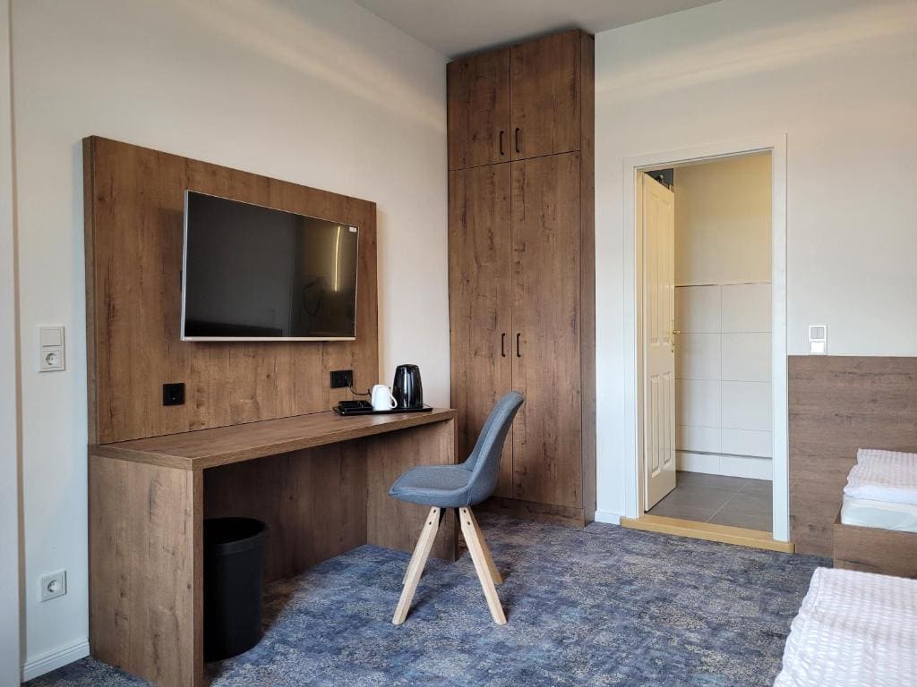 Deluxe Double or Twin Room room - Image 1