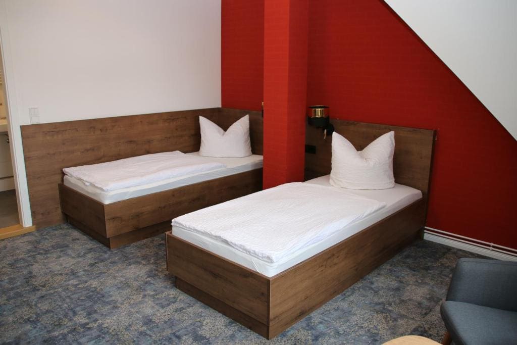 Deluxe Double or Twin Room room - Image 3