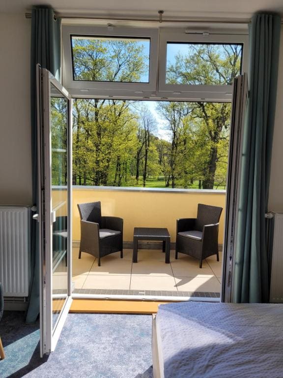 Double Room with Balcony room - Image 1