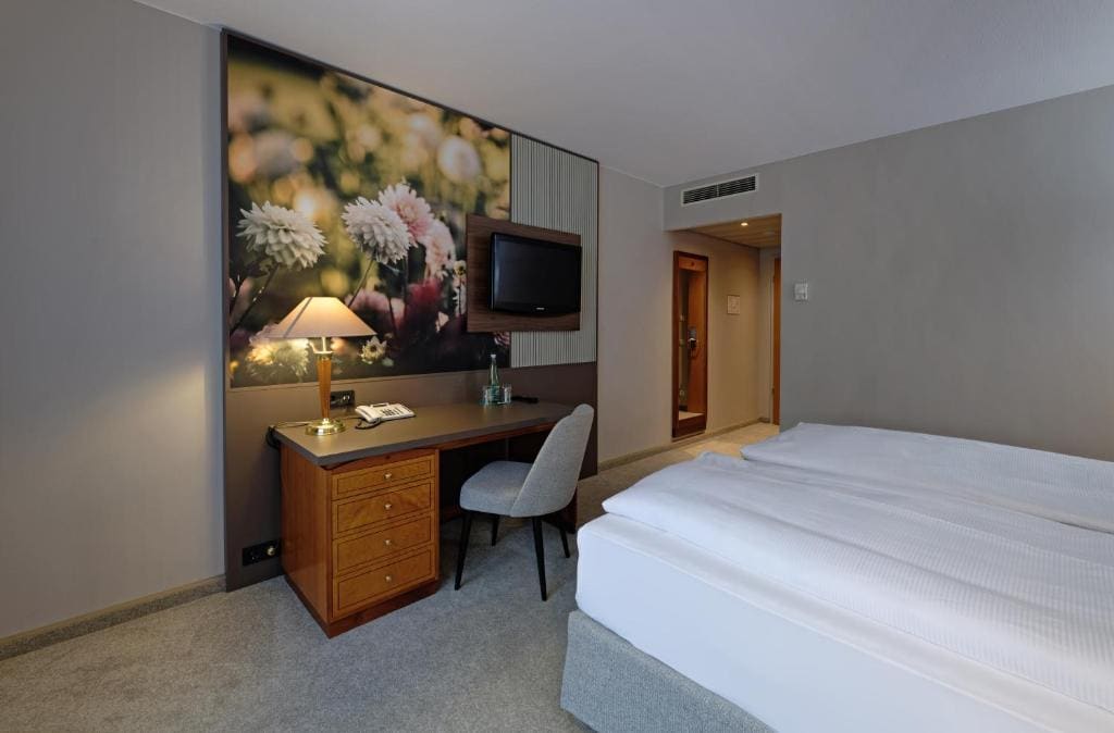 Standard Double Room room - Image 2