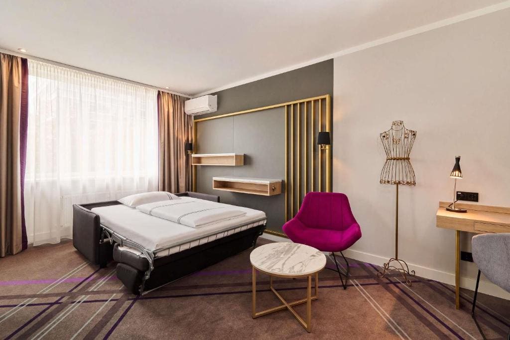 Standard Triple Room room - Image 1