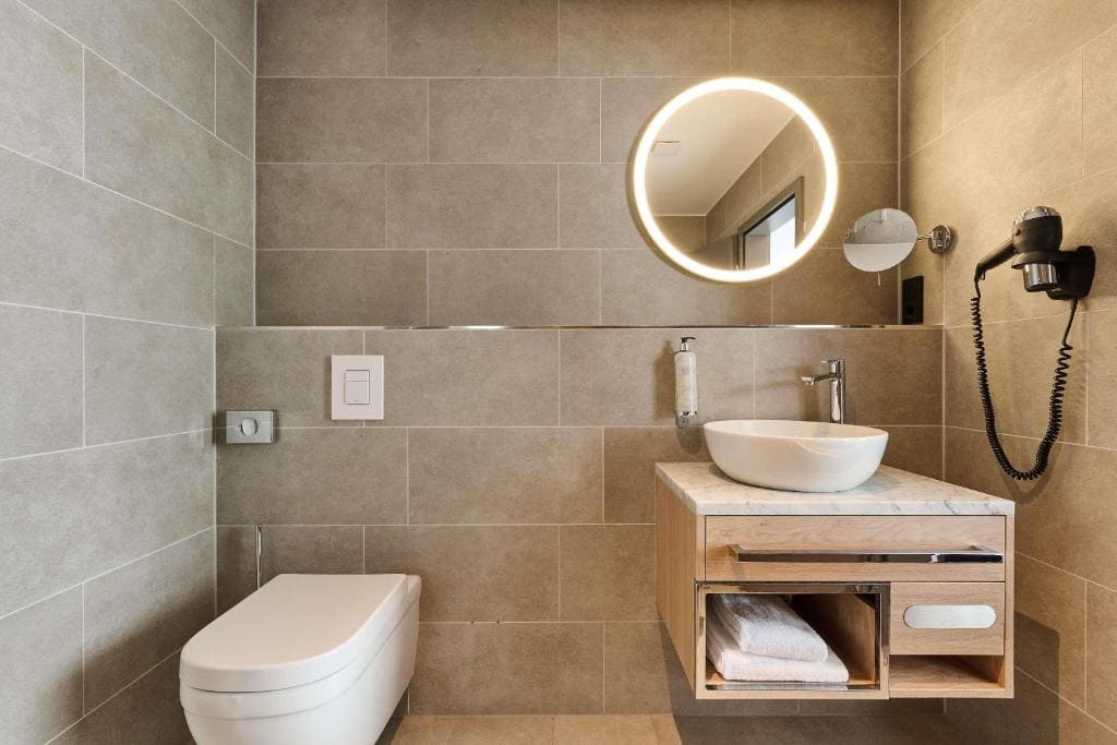 Standard Triple Room room - Image 3