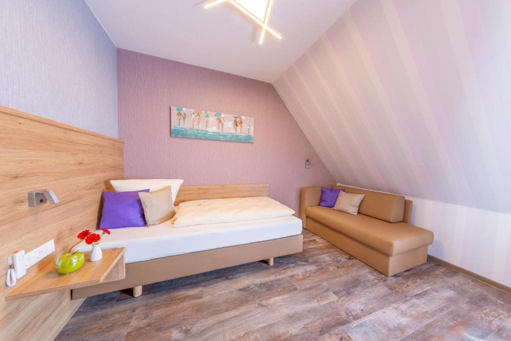 Twin Room room - Image 3