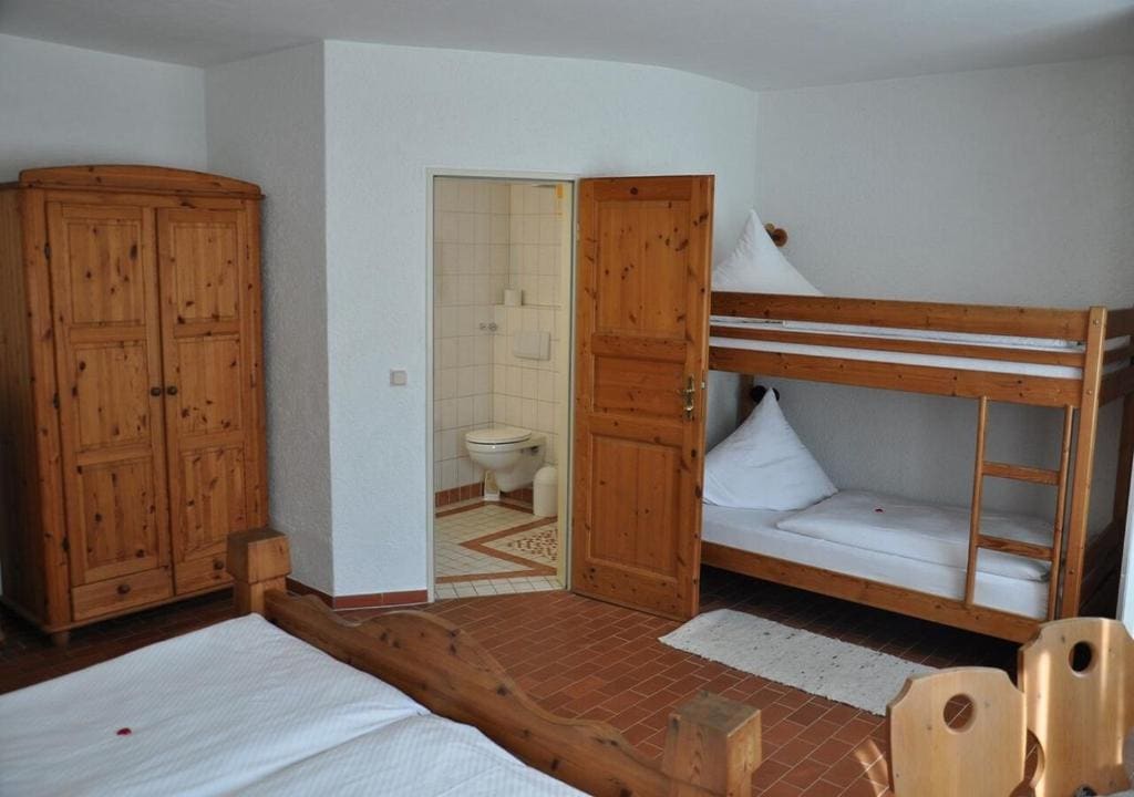 Quadruple Room room - Image 2
