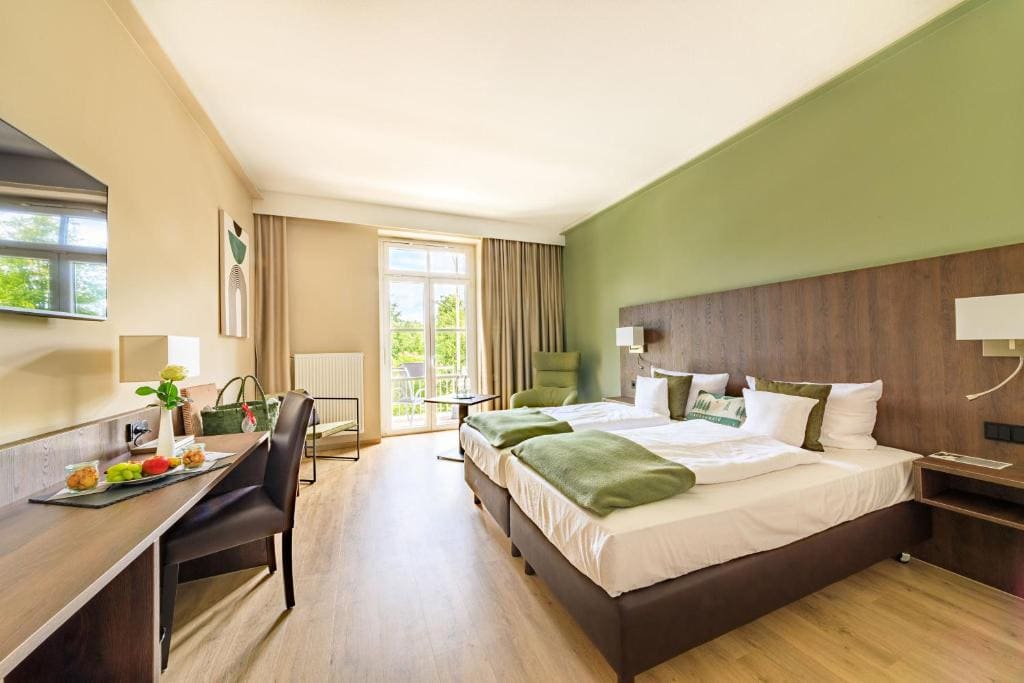 Classic Double Room room - Image 2