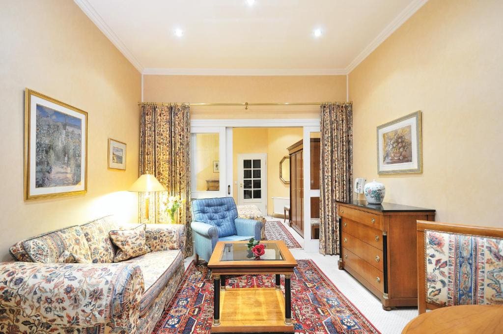 Apartment room - Image 3