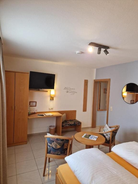 Double Room room - Image 1