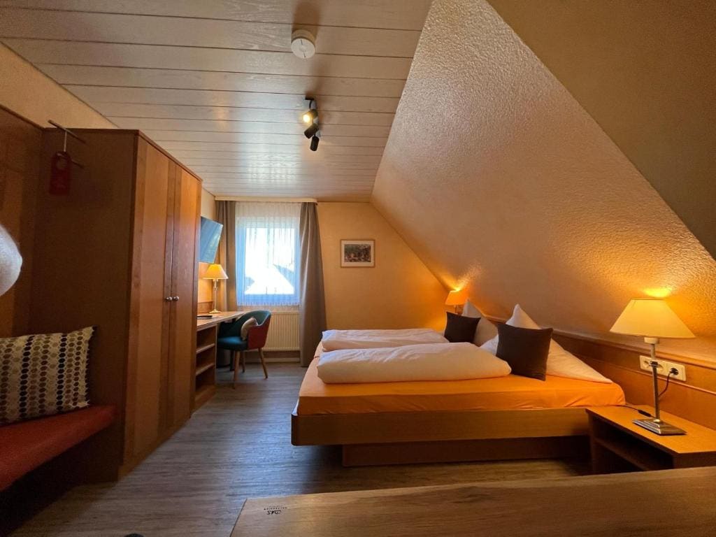 Double or Twin Room room - Image 3