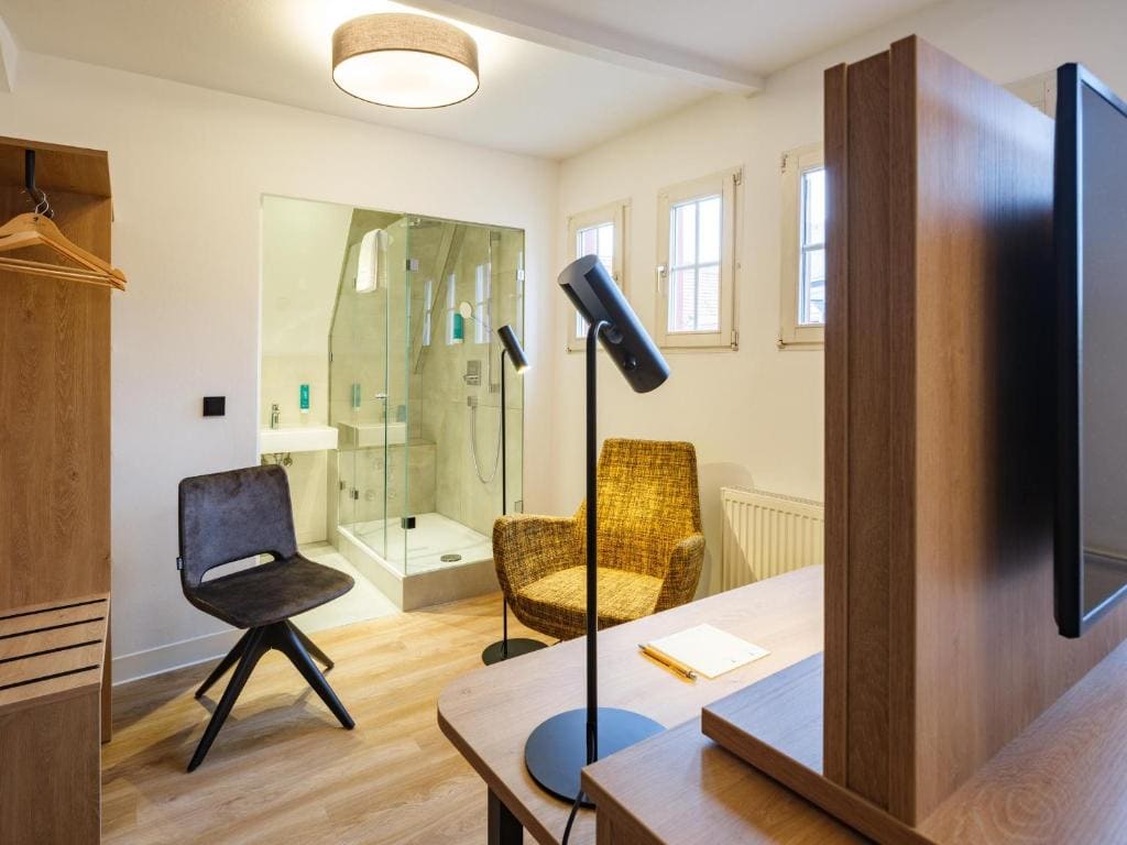 Superior Double Room room - Image 3