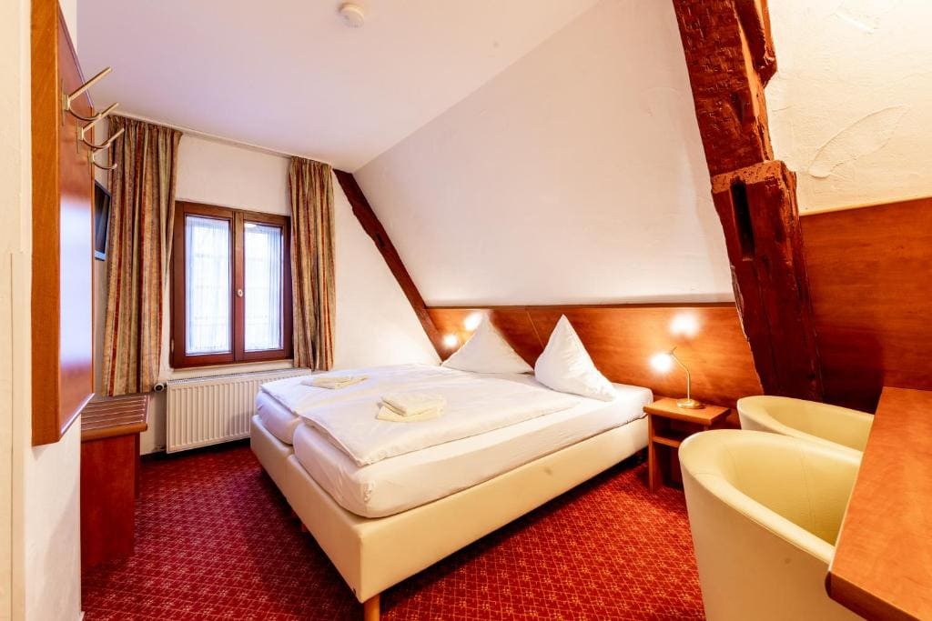 Classic Double or Twin Room room - Image 2