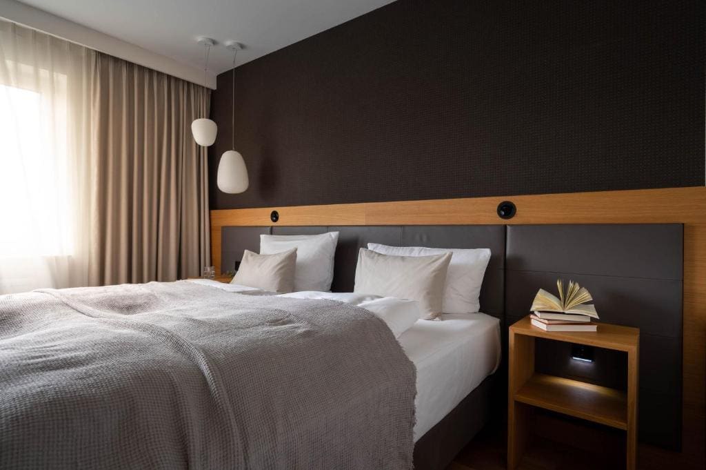 Double Room Select room - Image 1