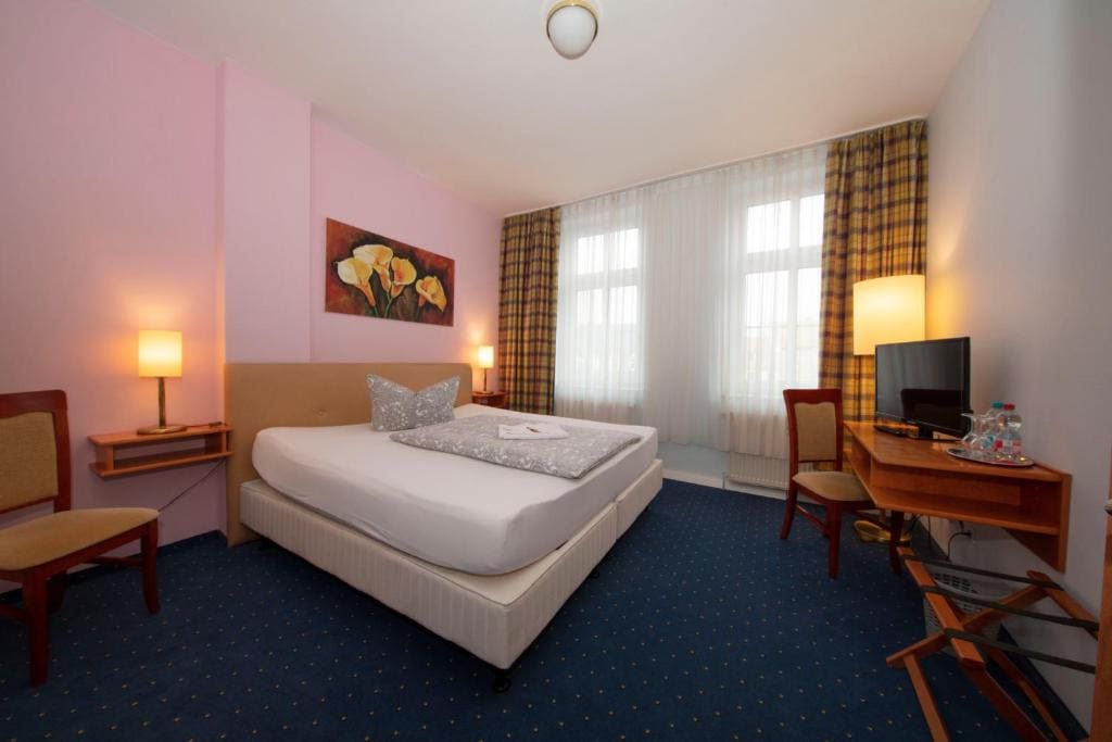 Comfort Double Room room - Image 2