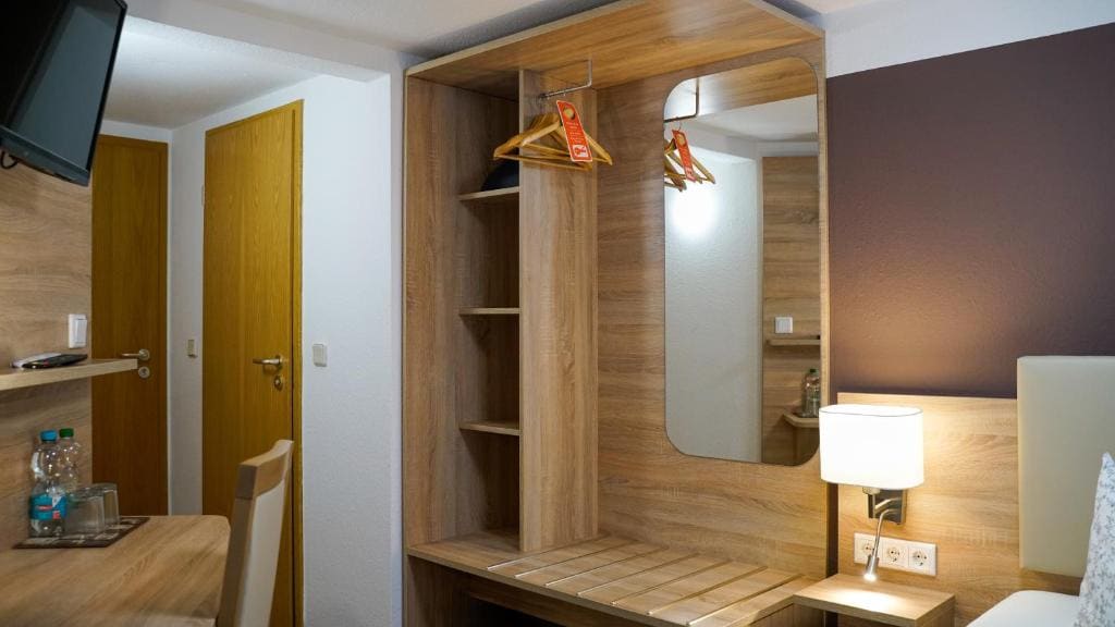 Standard Double Room room - Image 2
