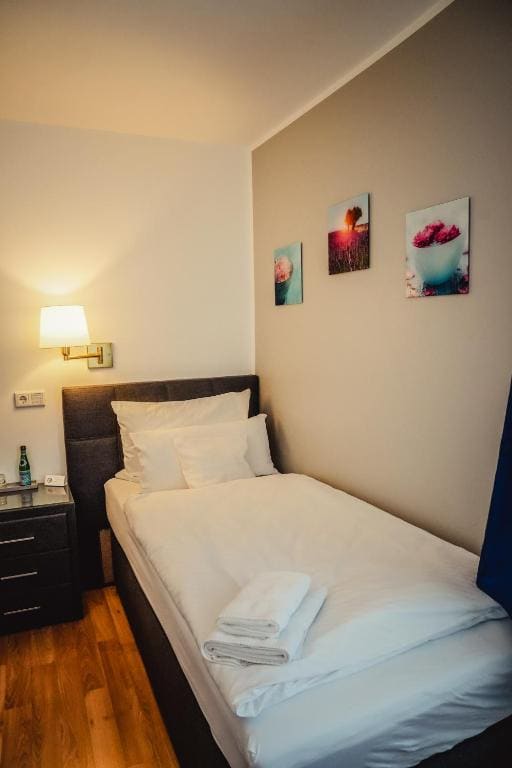 Single Room room - Image 1