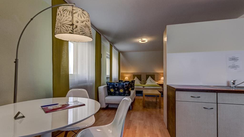 One-Bedroom Apartment room - Image 3