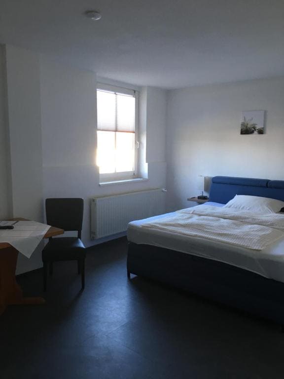 Budget Double Room room - Image 1