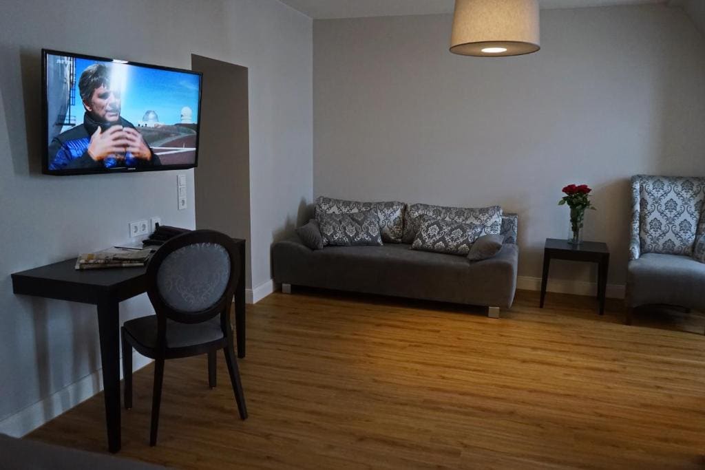 Standard Quadruple Room room - Image 2