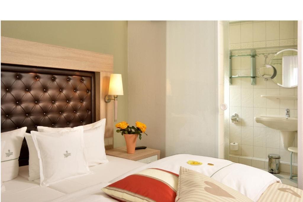 Business Double Room room - Image 3