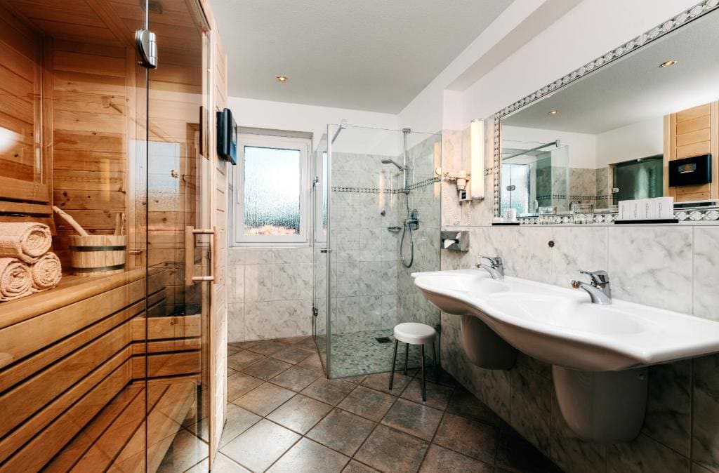 Double Room with Private Sauna - Annex room - Image 2