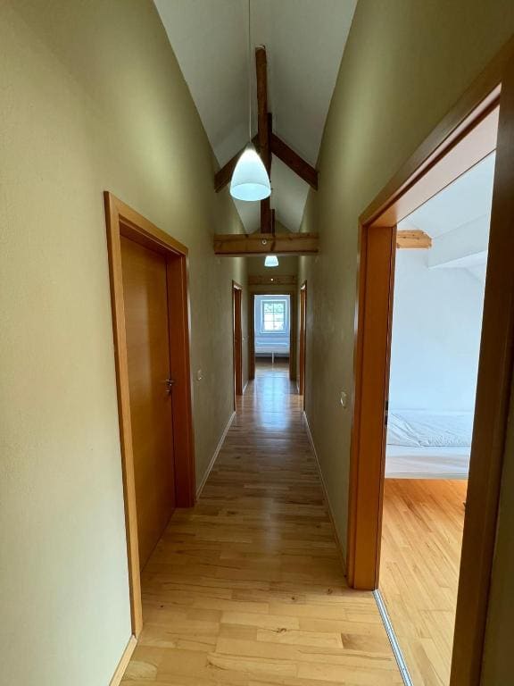 Four-Bedroom Apartment room - Image 3