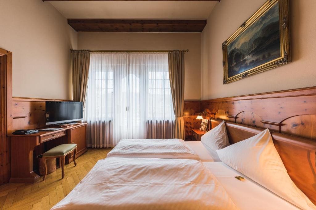 Small Double Room room - Image 1